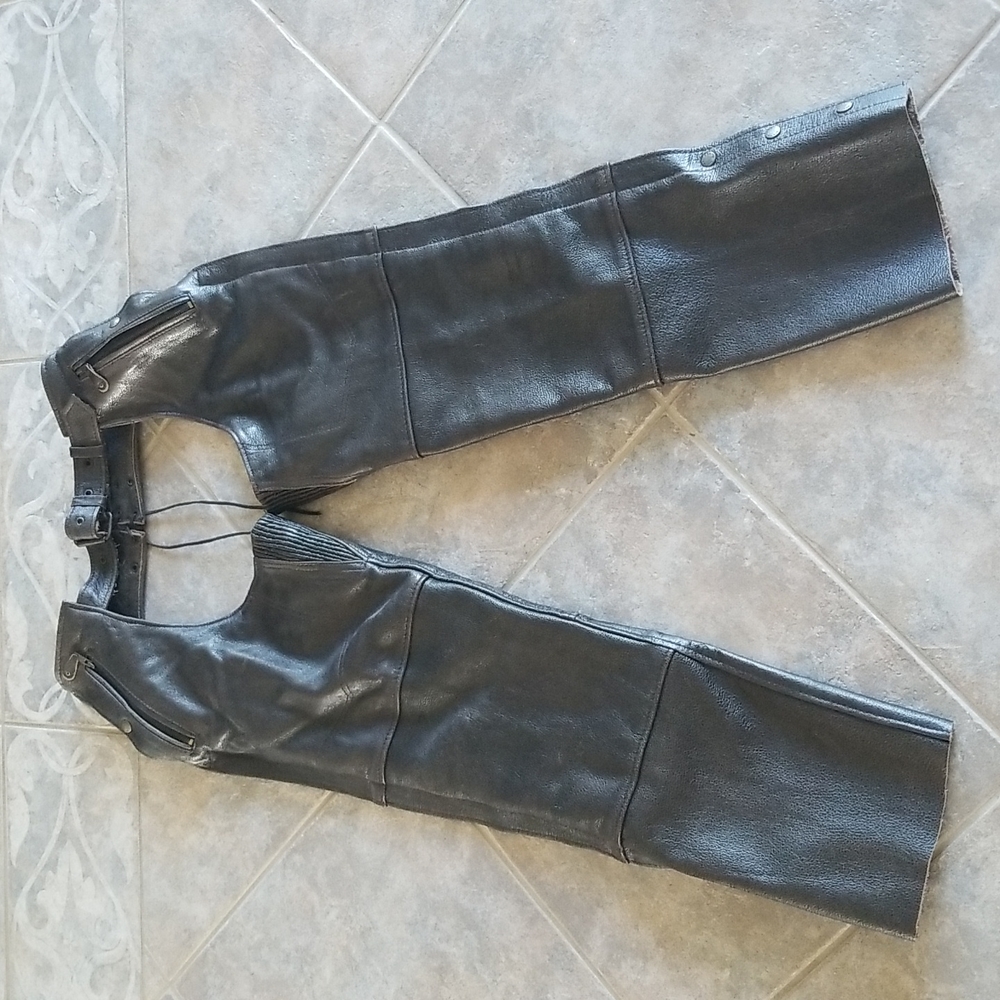 Men's Leather Insulated Motorcycle Chaps Short Length